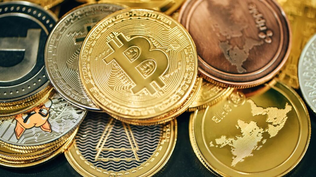 Криптодайджест: нова хвиля шахрайства, накопичення Ethereum та ризики для біткоїна