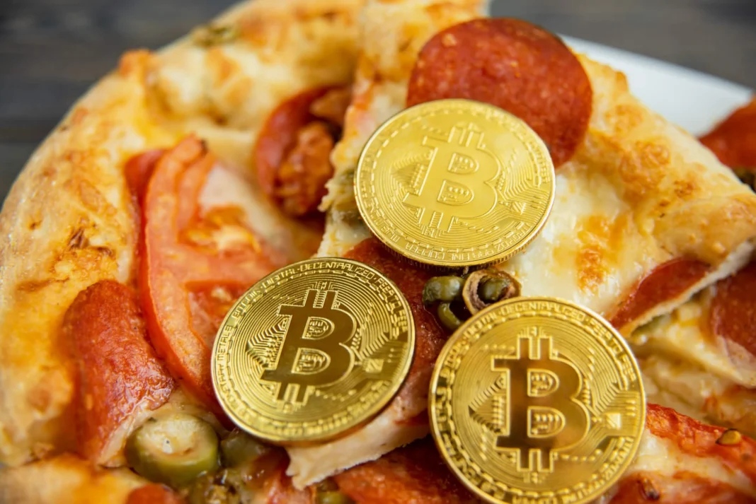 Криптоспільнота святкує Bitcoin Pizza Day